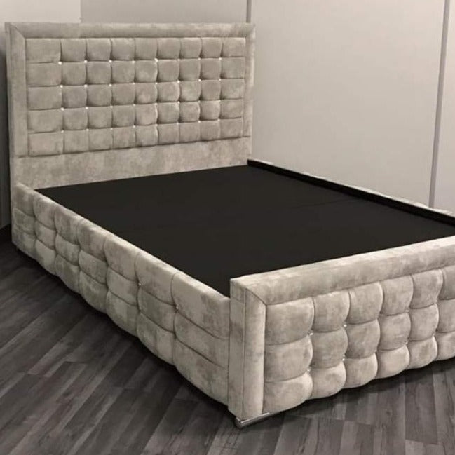 Cubed Hilton Double Bed